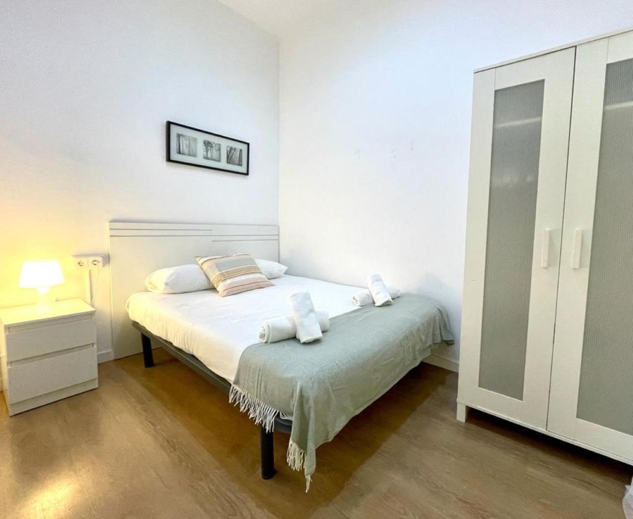 Suites4Days Sagrada Familia Apartment Барселона Екстер'єр фото