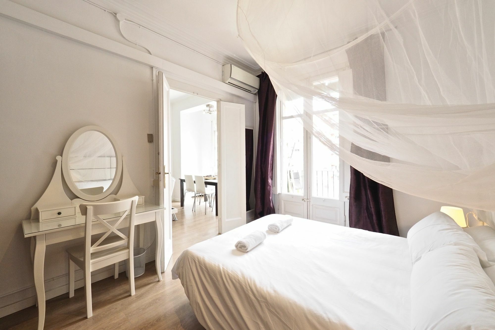 Suites4Days Sagrada Familia Apartment Барселона Екстер'єр фото